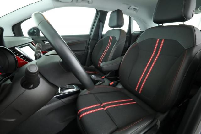 Opel Crossland image 1