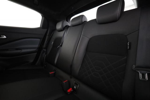 Nissan Juke image 1