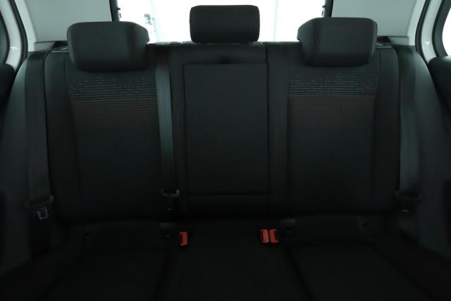 Volkswagen Golf image 1