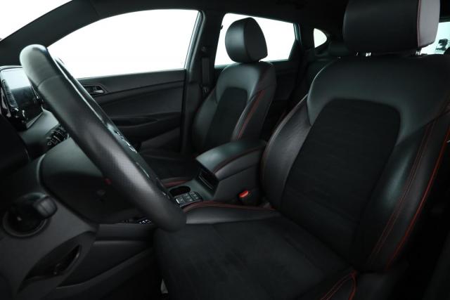 Hyundai Tucson image 3