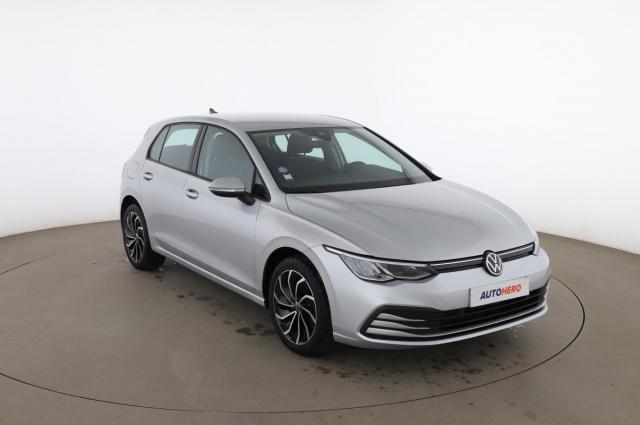 Volkswagen Golf image 9