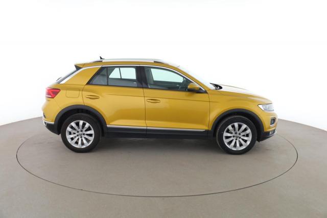 Volkswagen T-Roc image 2