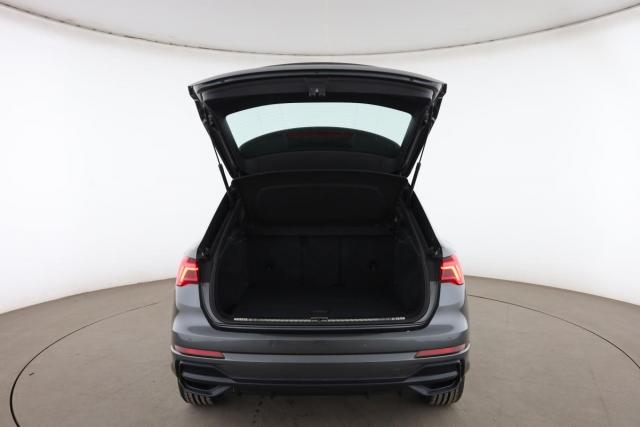 Audi Q3 image 8