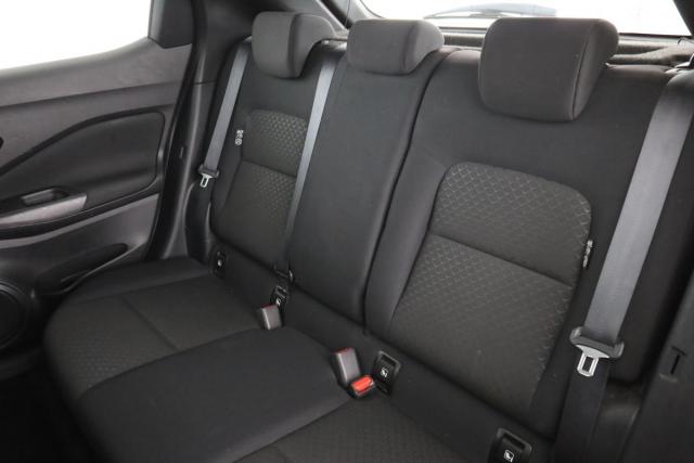 Nissan Juke image 4