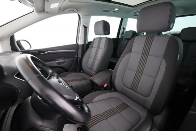 Volkswagen Sharan image 8