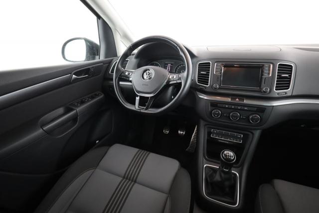 Volkswagen Sharan image 9