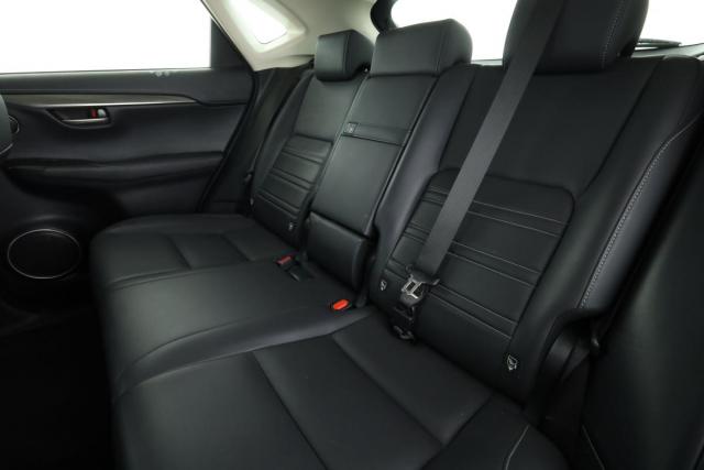 Lexus Nx image 6