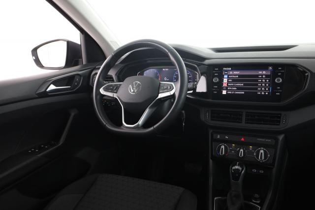 Volkswagen T-Cross image 3