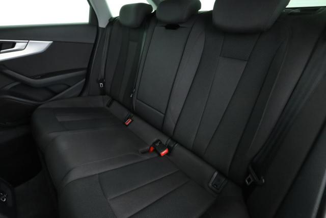 Audi A4 Avant image 6