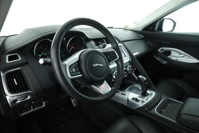 Jaguar E-Pace image 2