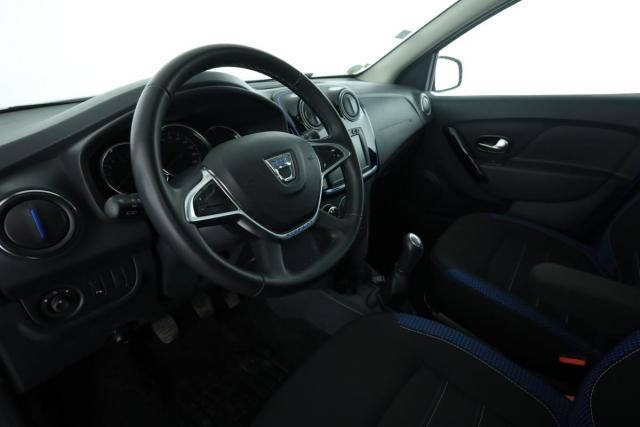 Dacia Sandero Ii image 2