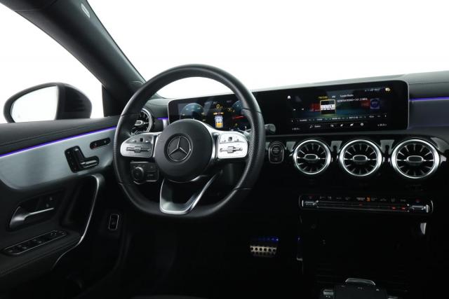 Mercedes Benz Cla image 9