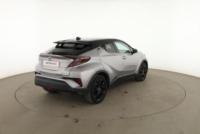 Toyota C-Hr image 4