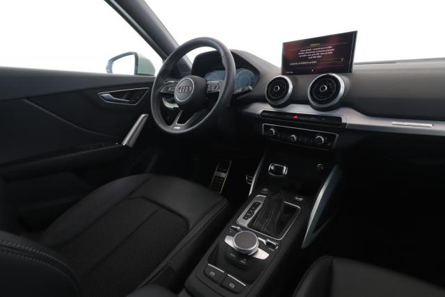 Audi Q2 image 8