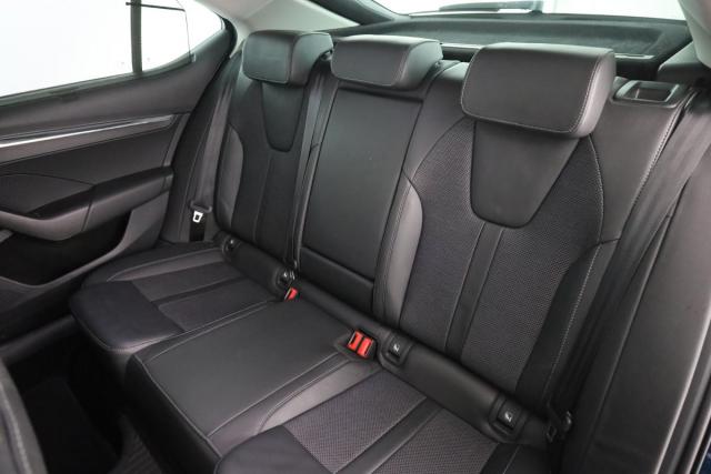 Skoda Octavia image 3