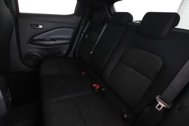 Nissan Juke image 2