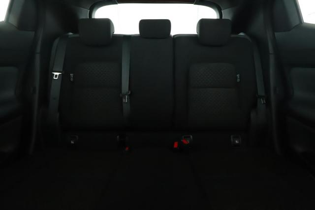 Nissan Juke image 9