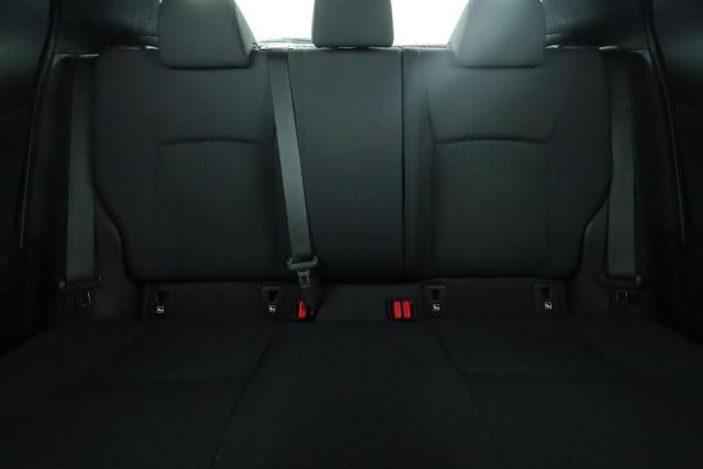 Toyota C-Hr image 1