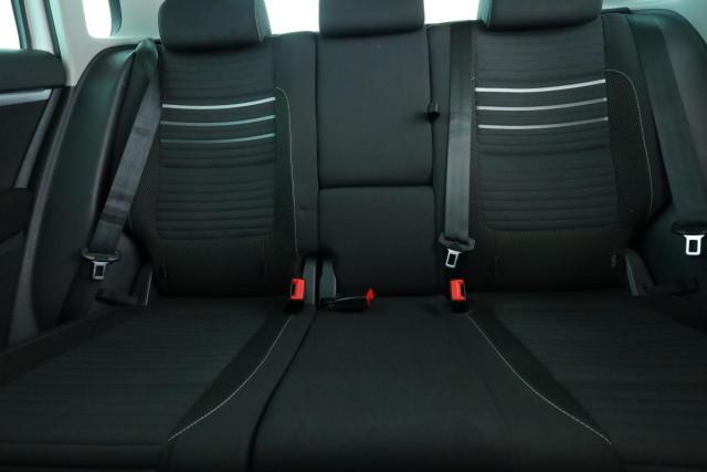 Volkswagen Tiguan image 8