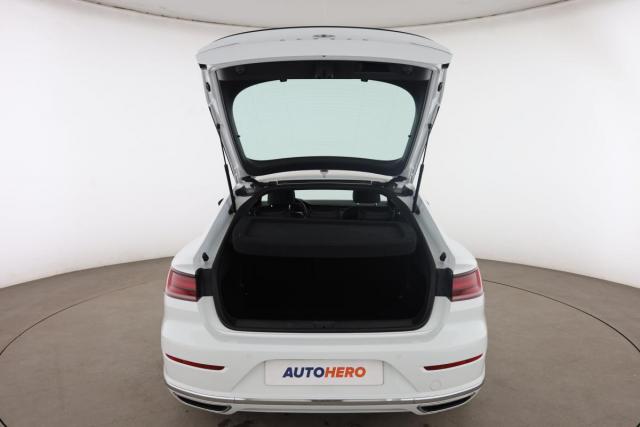 Volkswagen Arteon image 8