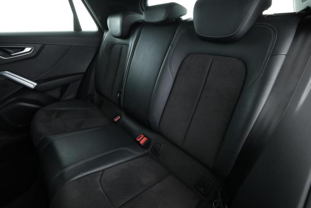Audi Q2 image 8