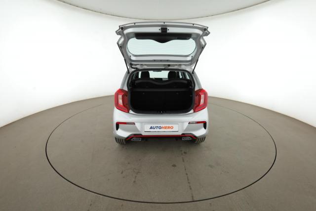 Kia Picanto image 7