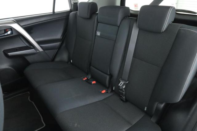 Toyota Rav4 image 1