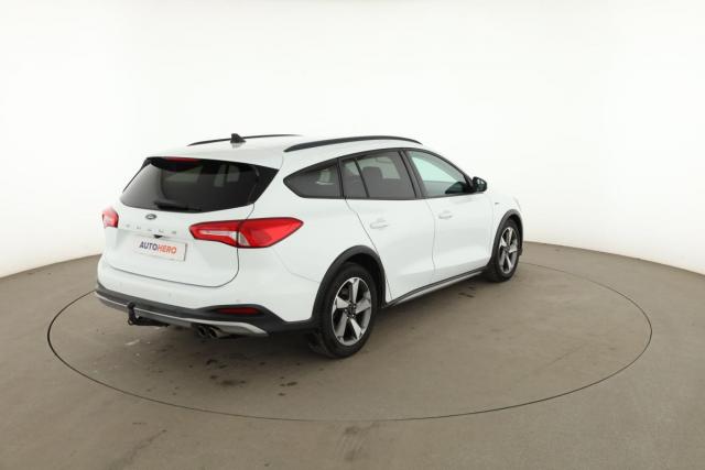 Ford Focus image 4
