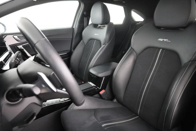 Kia Proceed image 1
