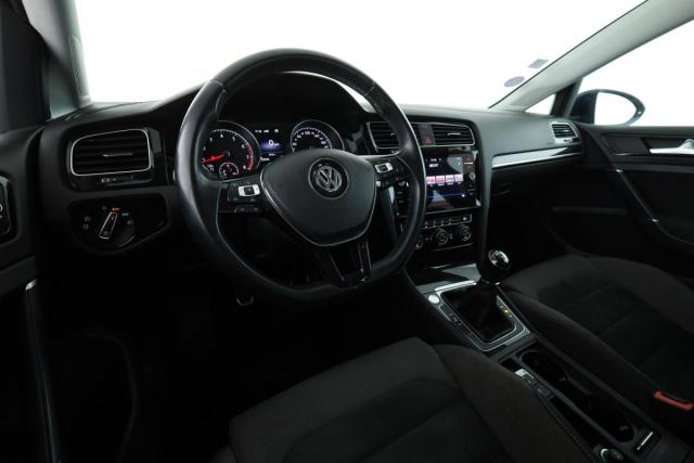 Volkswagen Golf image 1