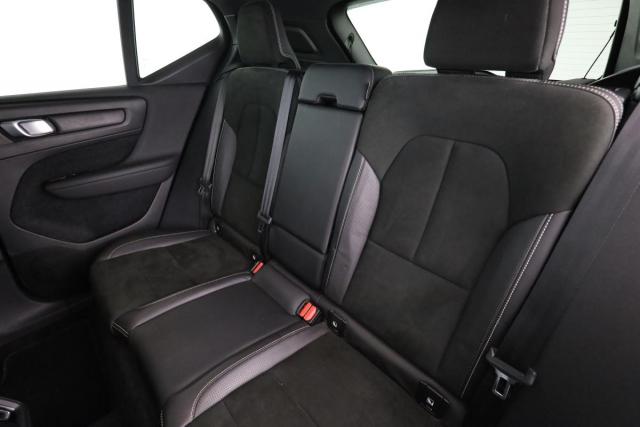 Volvo Xc40 image 1