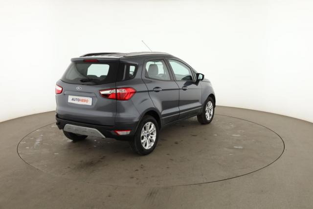 Ford Ecosport image 9