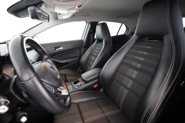 Mercedes Benz Gla image 3