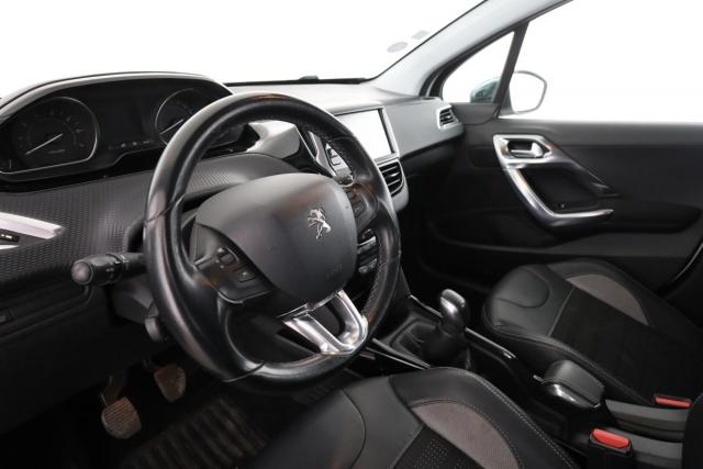 Peugeot 2008 image 6