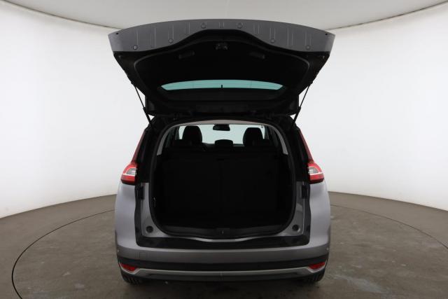 Renault Grand Scénic image 2