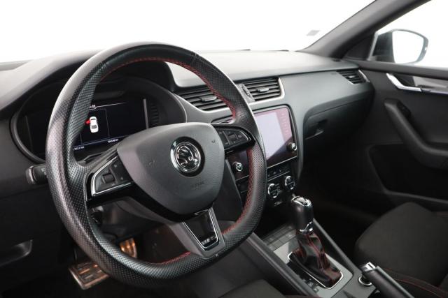 Skoda Octavia image 1