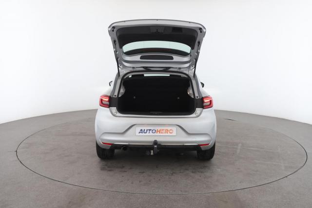 Renault Clio image 2