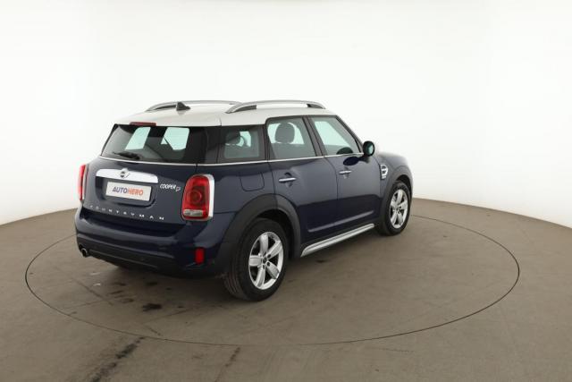 Mini Countryman image 9