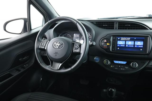 Toyota Yaris image 2