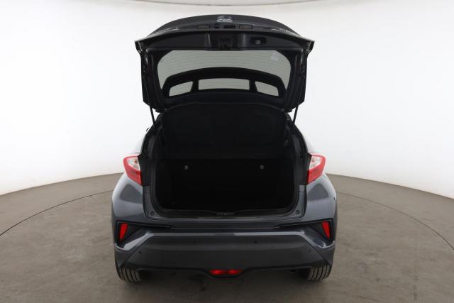 Toyota C-Hr image 7