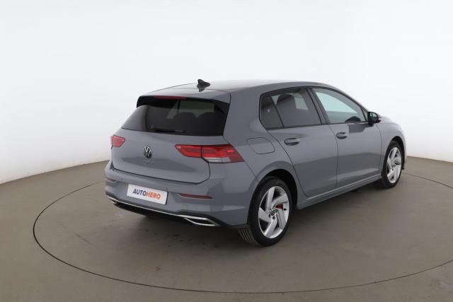 Volkswagen Golf image 3