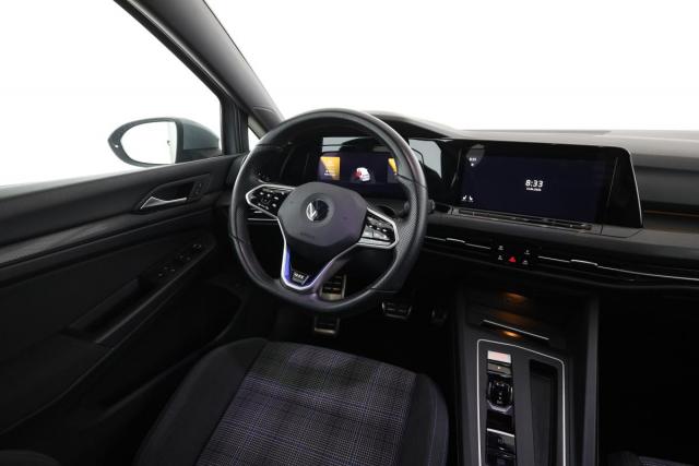 Volkswagen Golf image 6