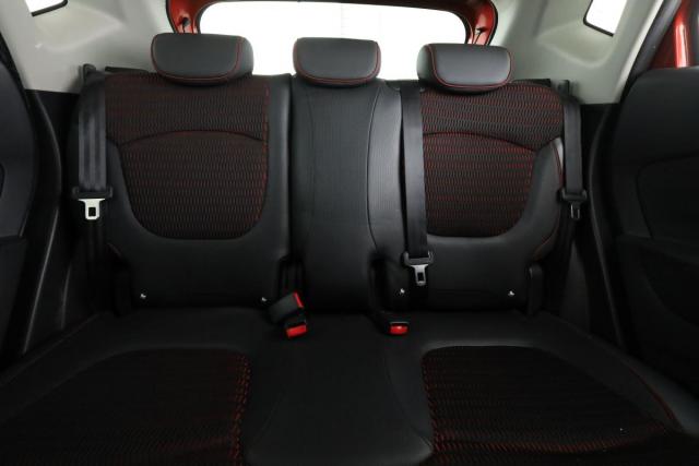 Renault Captur image 8