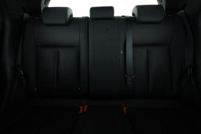 Nissan Juke image 9