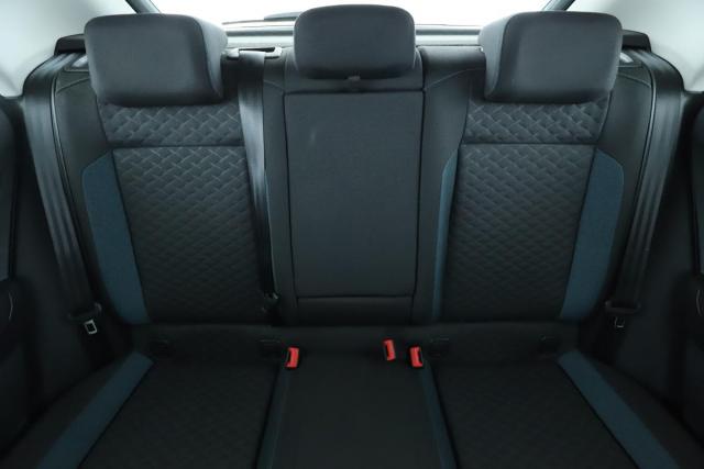 Volkswagen T-Roc image 1