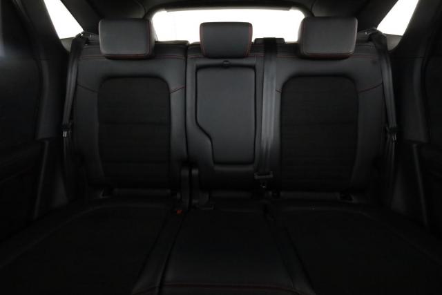 Ford Kuga image 2