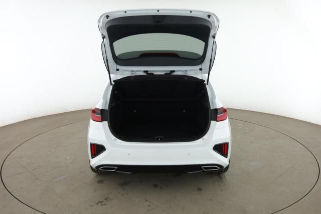 Kia Ceed image 2