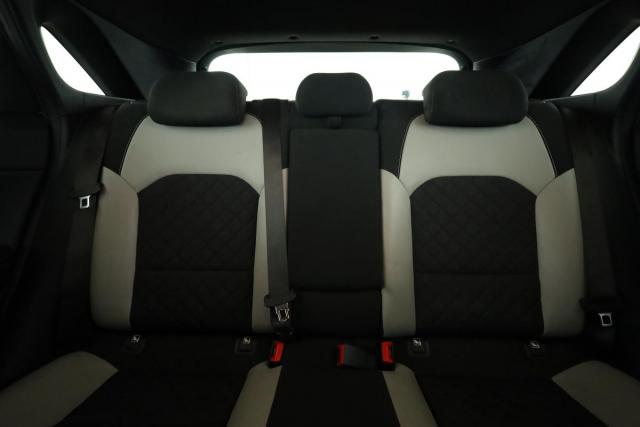 Kia Ceed image 6