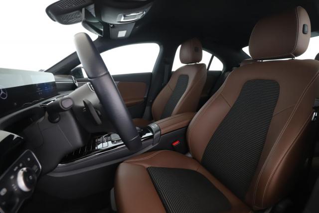 Mercedes Benz Cla image 9