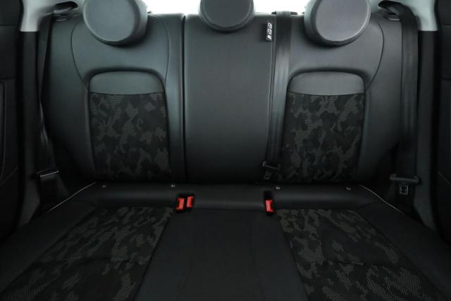 Fiat 500x image 8